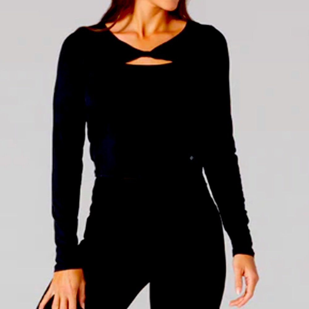Never Worn Tavi Workout Top